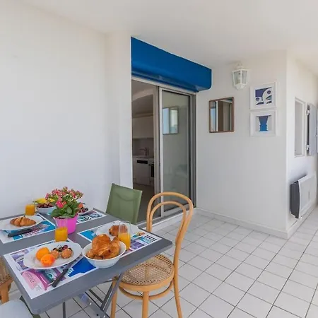 Vue Grandiose Motte Au Lady Blue Terrasse Plein Ciel Parking Prive דירה *